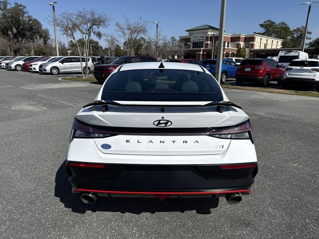 Hyundai Elantra N Base - Thumbnail 5