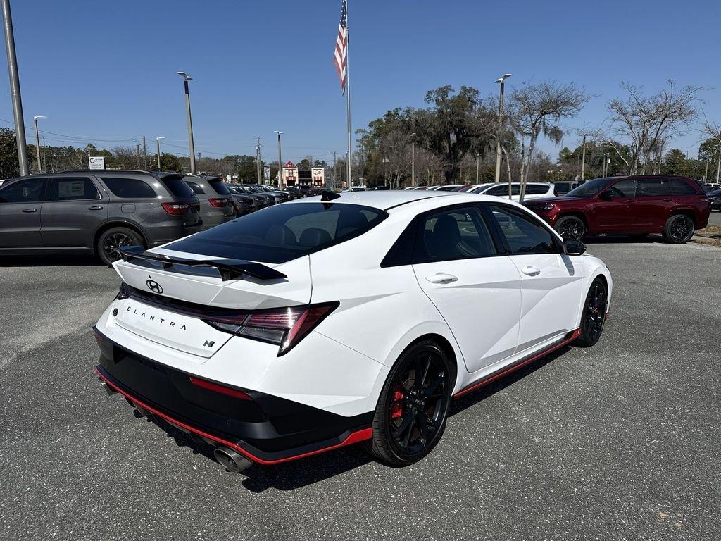 Hyundai Elantra N Base - Thumbnail 4