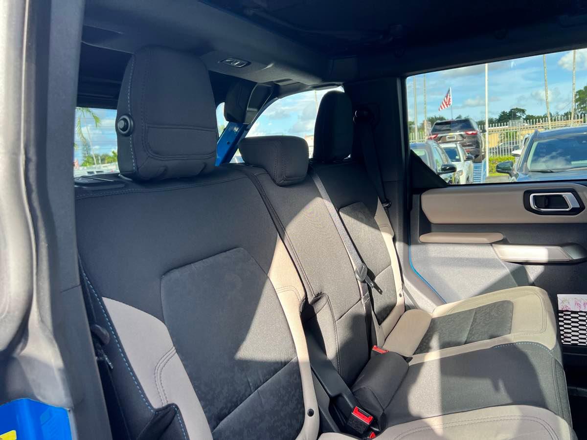 Ford Bronco Wildtrak 4 Door Advanced 4X4 - Thumbnail 14