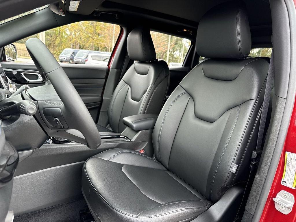 Jeep Compass Limited Altitude 4X4 - Thumbnail 12