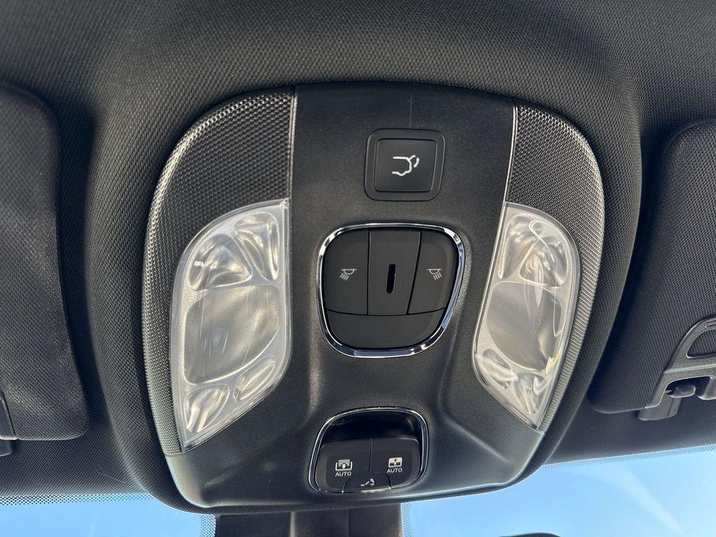 Jeep Compass Limited Altitude 4X4 - Thumbnail 17