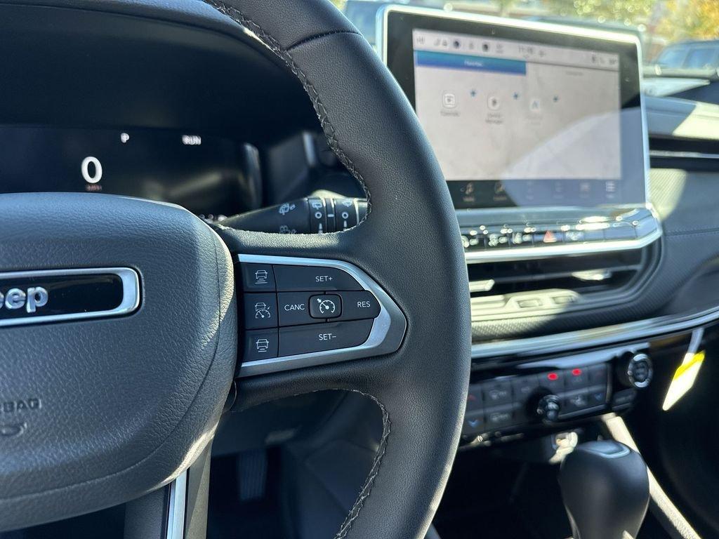 Jeep Compass Limited Altitude 4X4 - Thumbnail 16