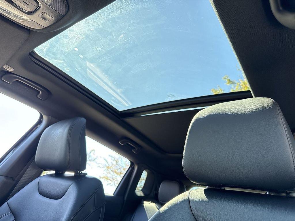 Jeep Compass Limited Altitude 4X4 - Thumbnail 18