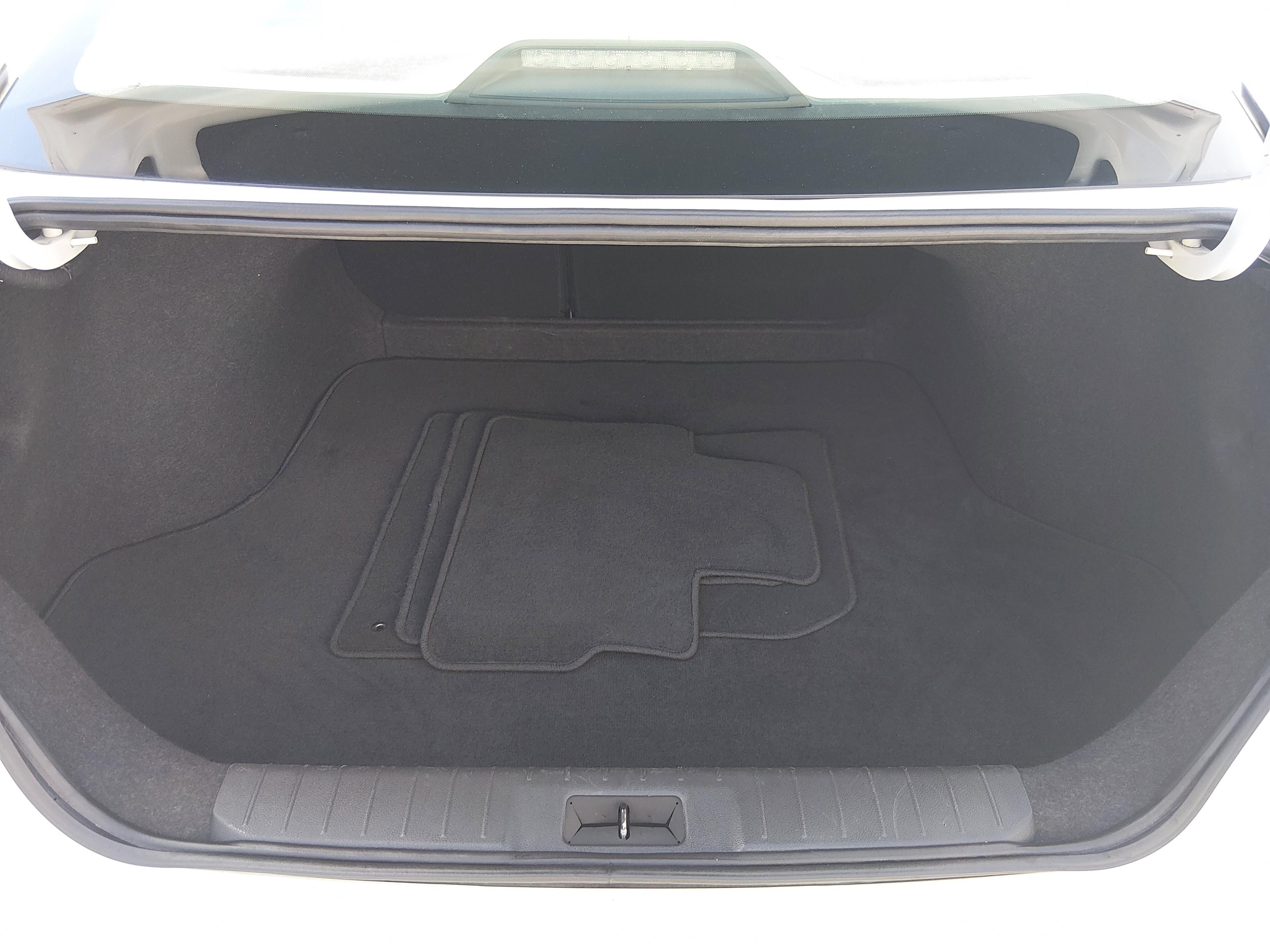 Nissan Sentra Sv Cvt - Thumbnail 11