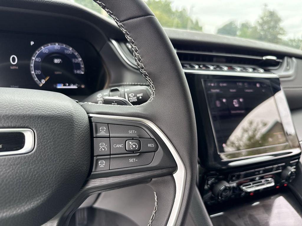 Jeep Grand Cherokee L Laredo X 4X4 - Thumbnail 16