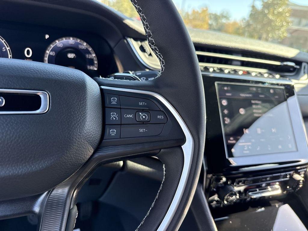 Jeep Grand Cherokee L Laredo X 4X4 - Thumbnail 16