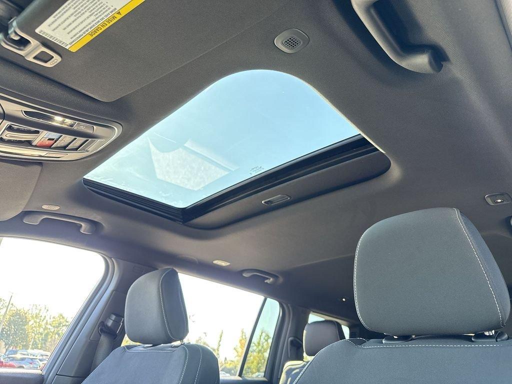 Jeep Grand Cherokee L Laredo X 4X4 - Thumbnail 18