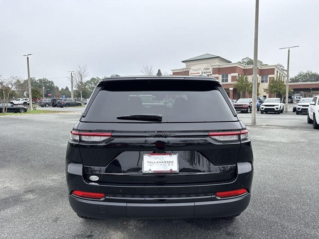 Jeep Grand Cherokee Limited 4X4 - Thumbnail 5