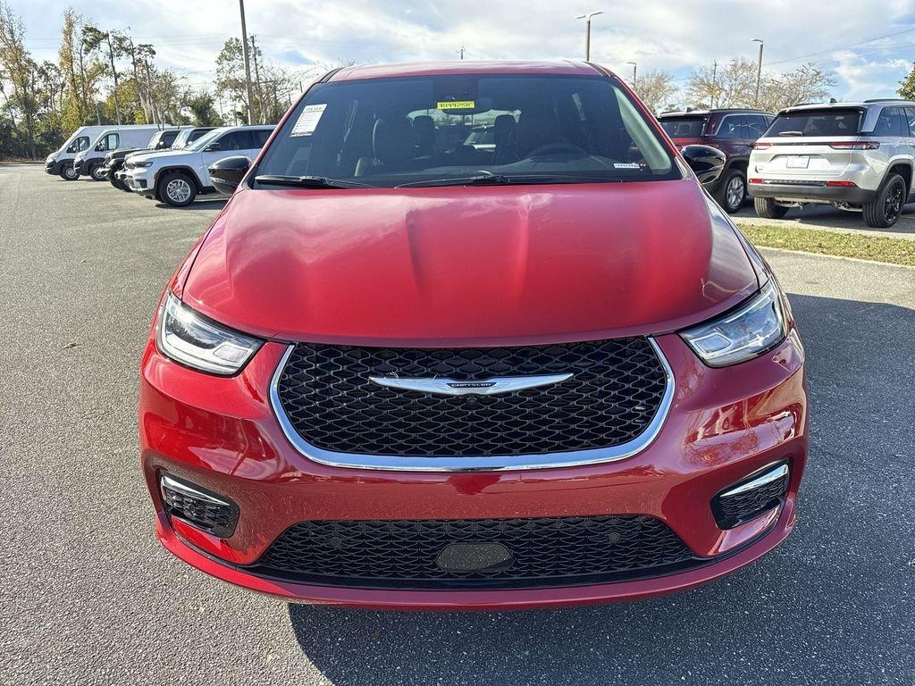 Chrysler Pacifica Select - Thumbnail 9