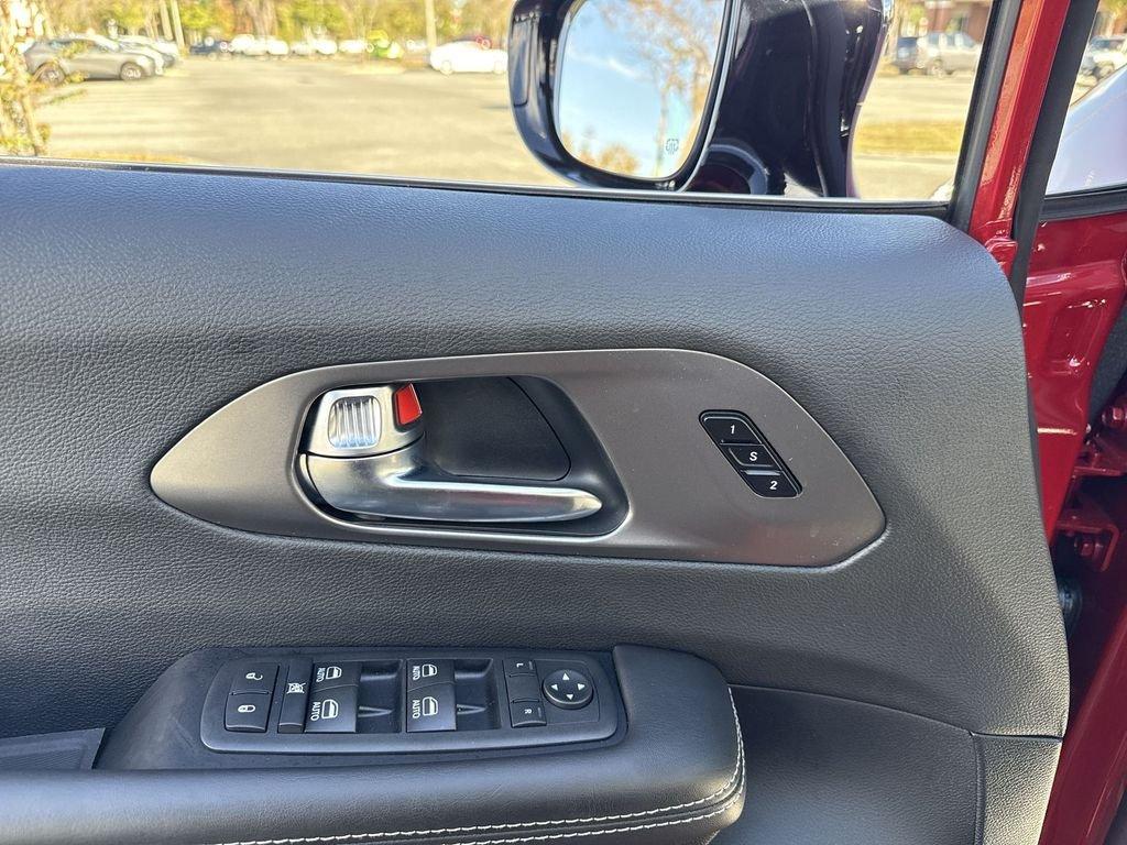 Chrysler Pacifica Select - Thumbnail 14