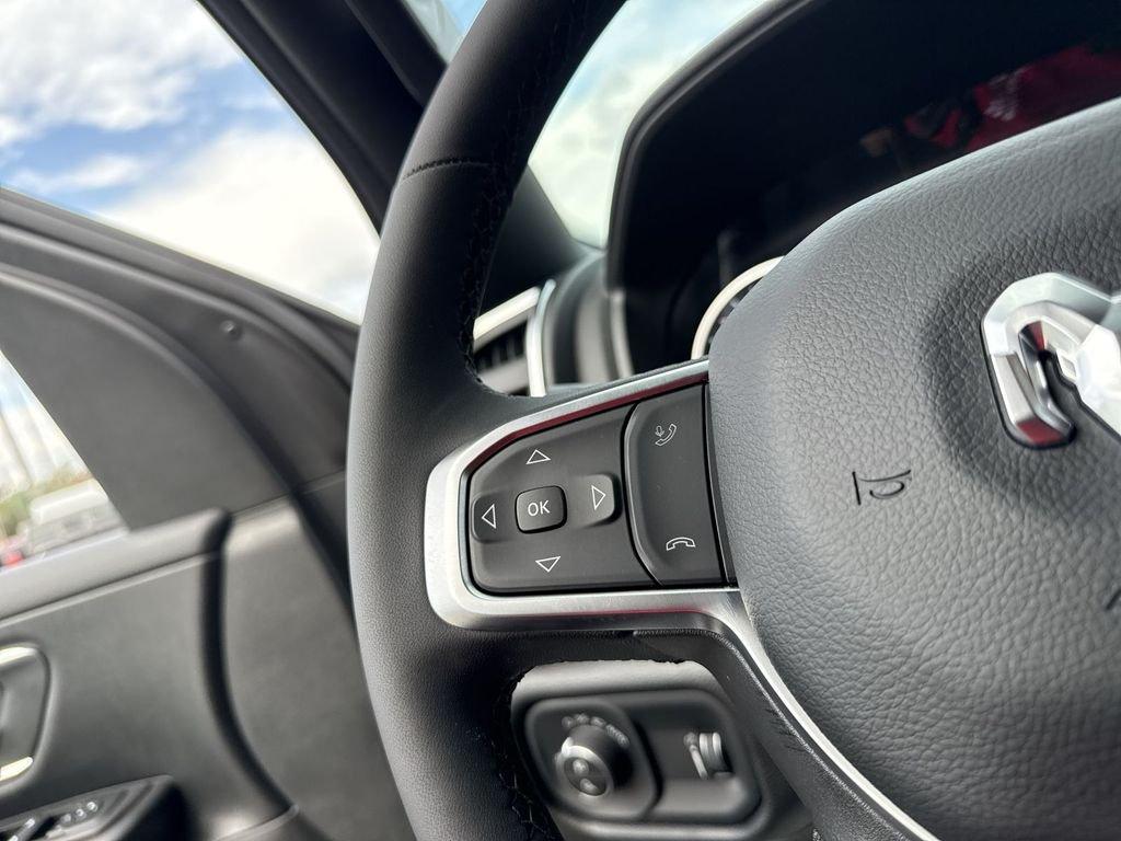 Ram 1500 Big Horn Crew Cab 4X4 5'7' Box - Thumbnail 18