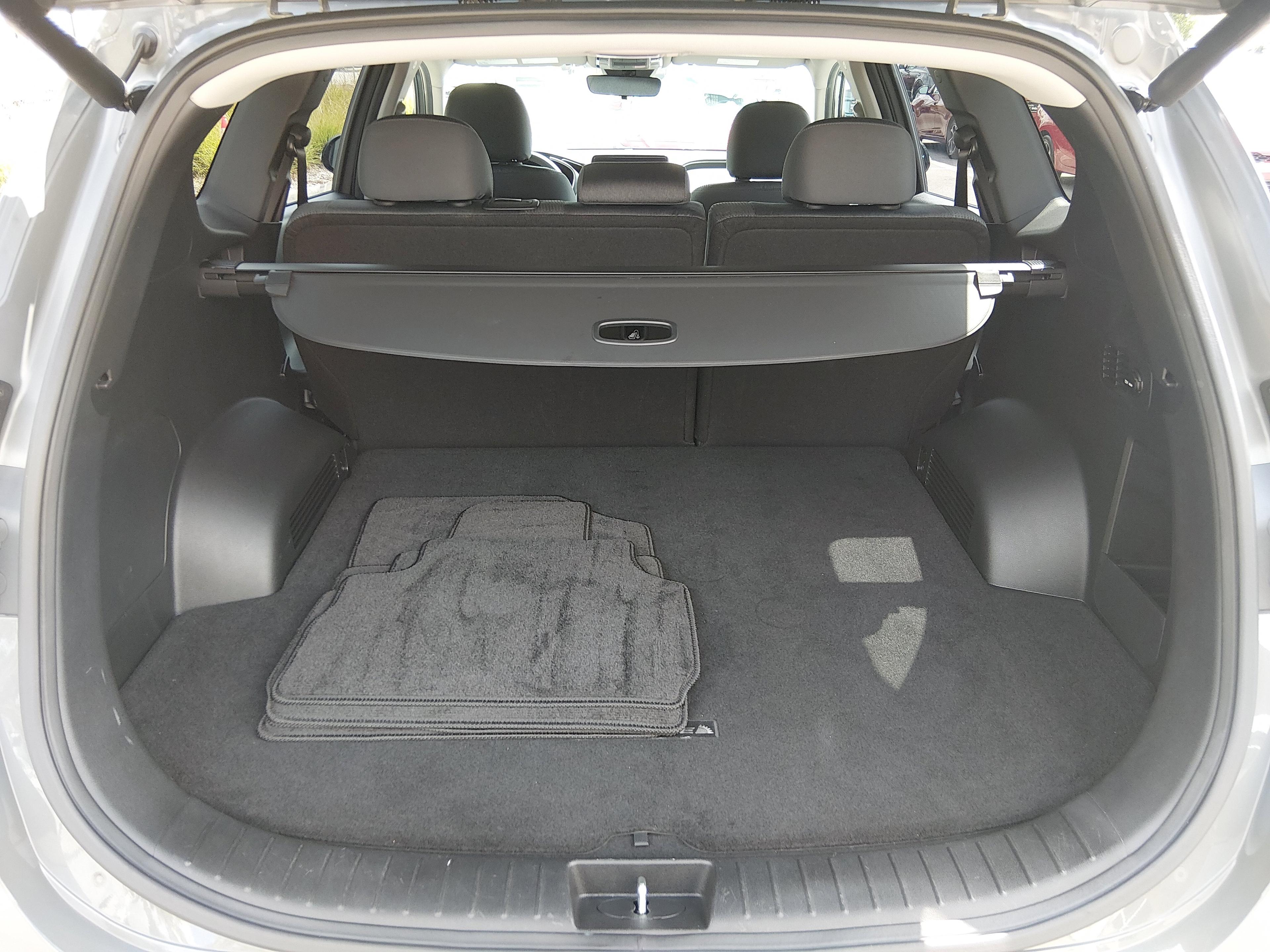 Hyundai Santa Fe Sel Fwd - Thumbnail 11