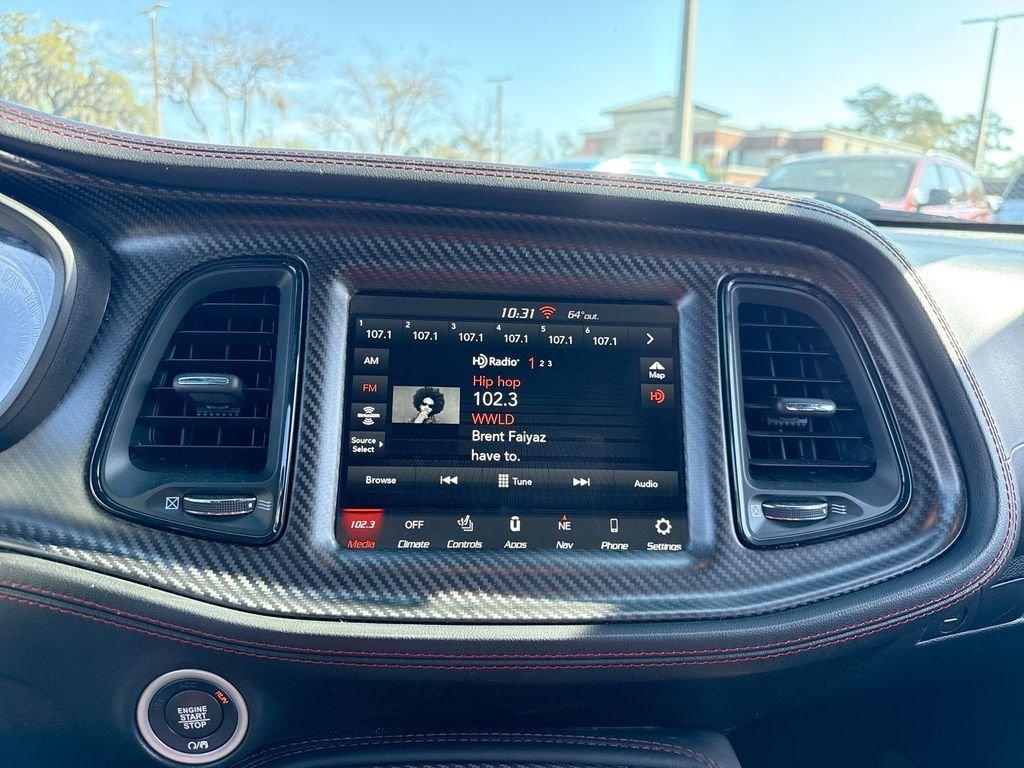 Dodge Challenger R/T Scat Pack Widebody - Thumbnail 17