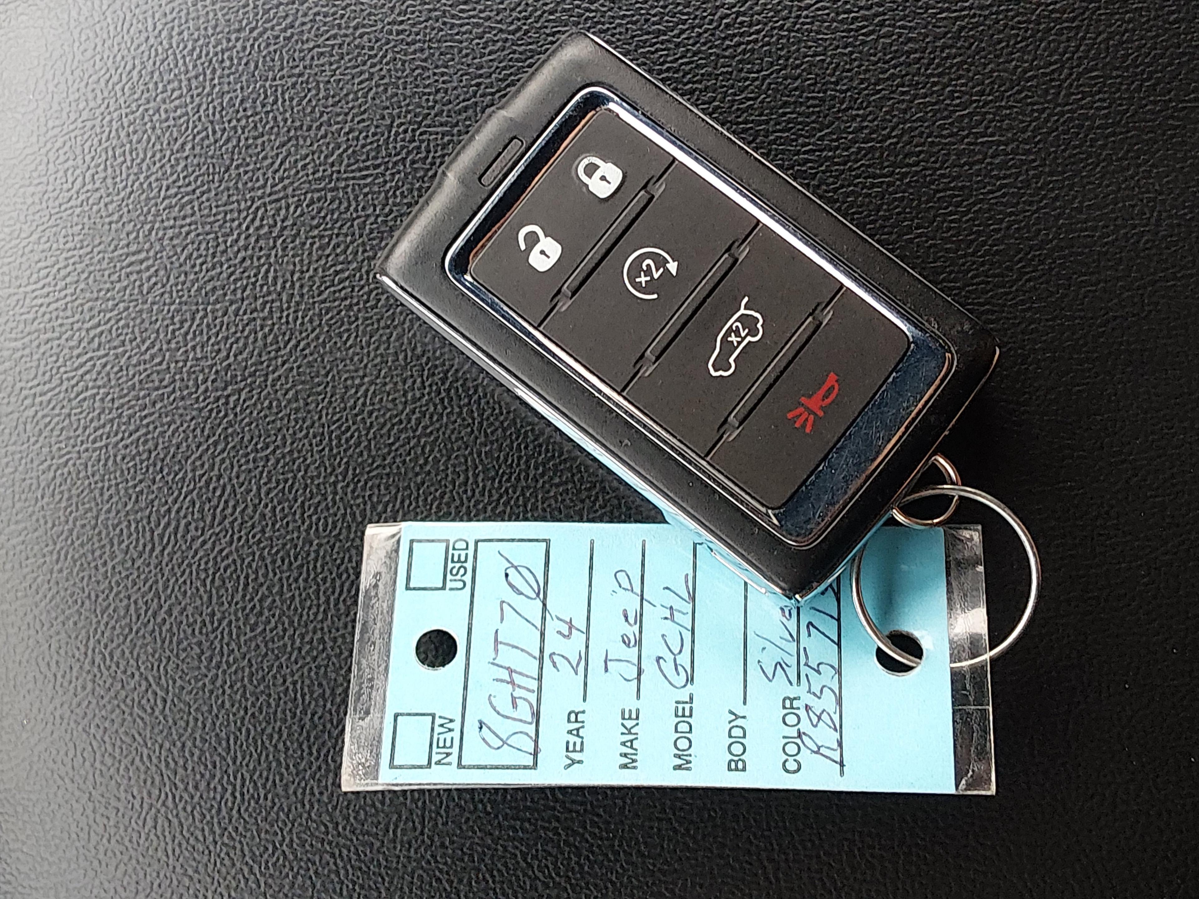 Jeep Grand Cherokee L Limited 4X4 - Thumbnail 15