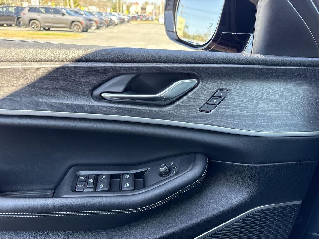 Jeep Grand Cherokee Anniversary Edition 4Xe - Thumbnail 13