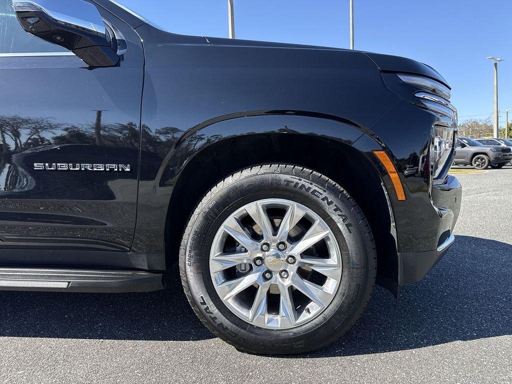 Chevrolet Suburban Premier - Thumbnail 11