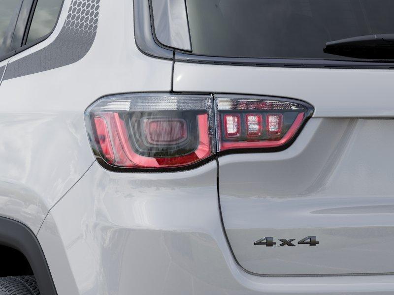 Jeep Compass Latitude Altitude 4X4 - Thumbnail 6