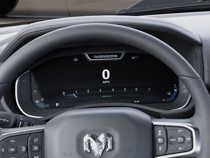 Ram 1500 Laramie Crew Cab 4X4 5'7' Box - Thumbnail 18