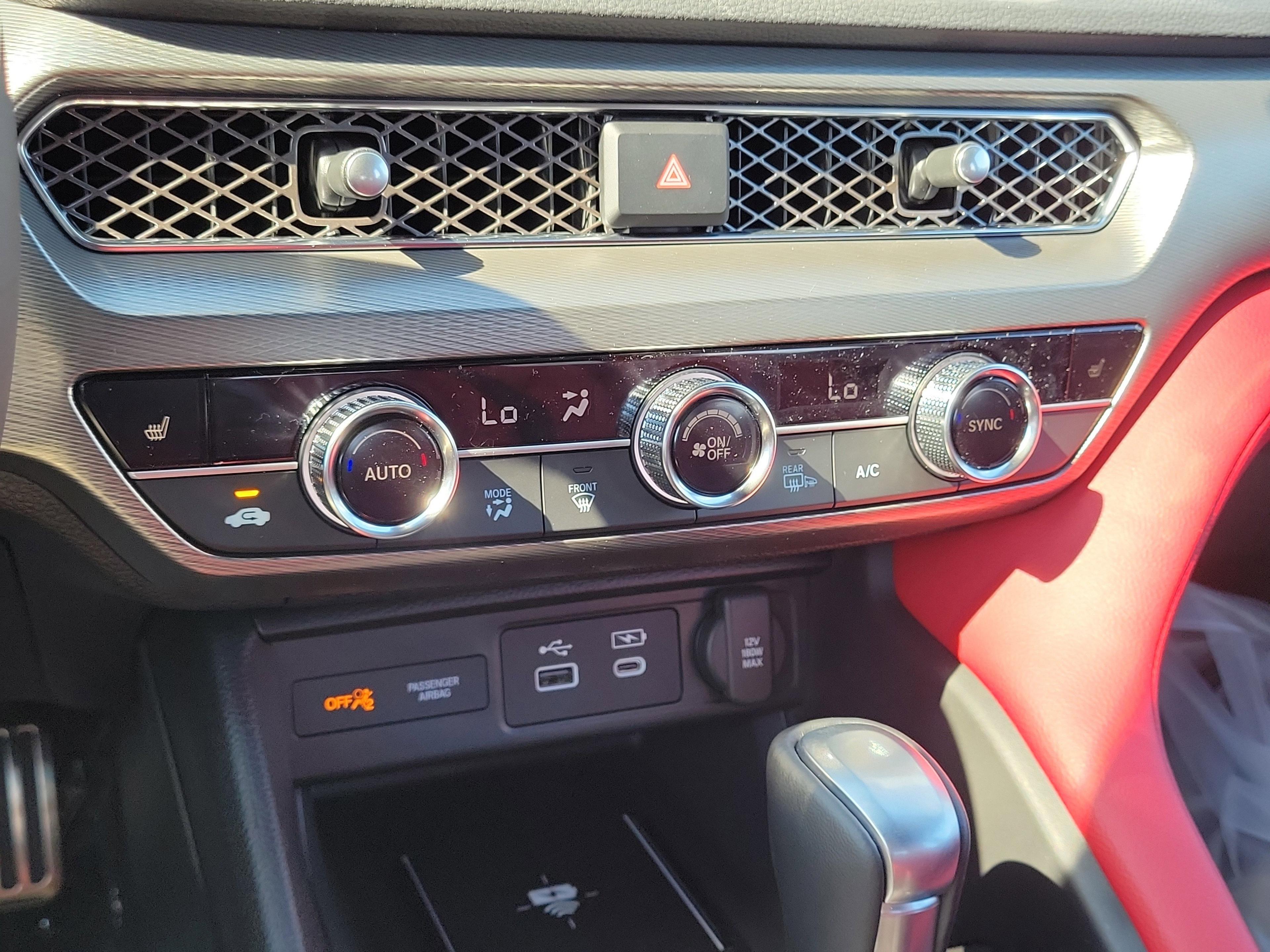 Acura Integra W/A-Spec Technology Package - Thumbnail 18