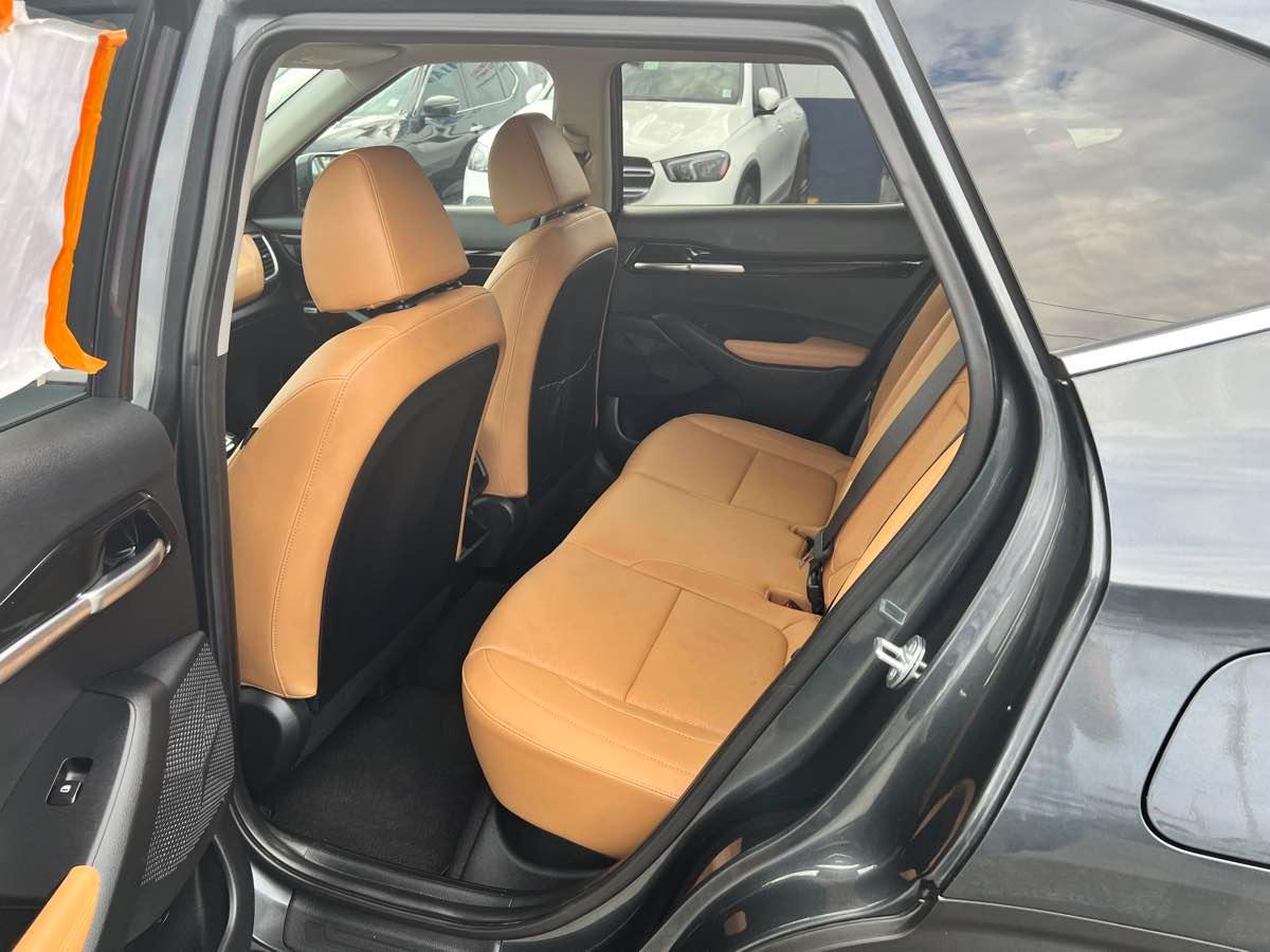 Kia Seltos Sx Dct Awd - Thumbnail 12