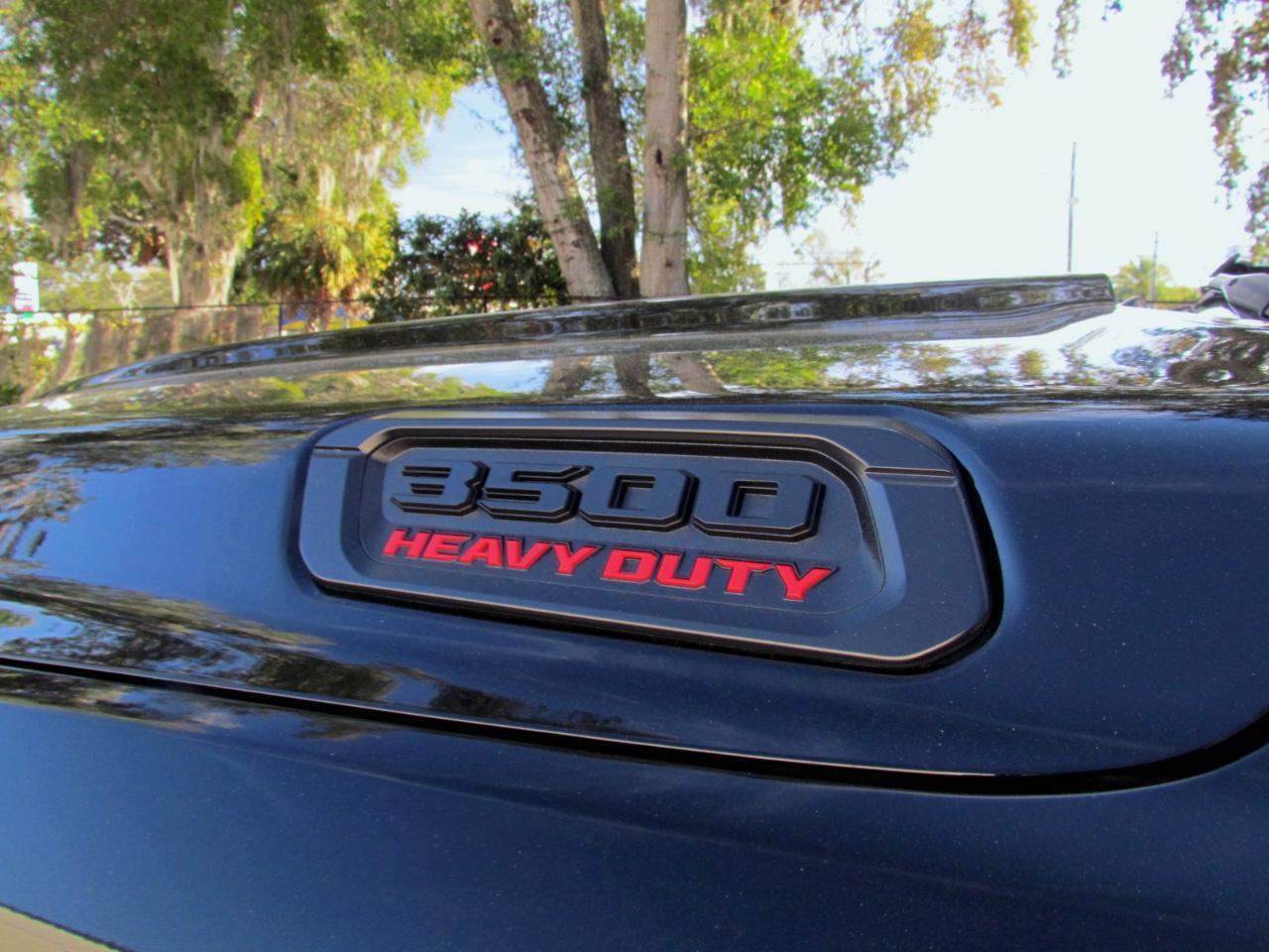 Ram 3500Big Horn Crew Cab Lwb 4Wd Drw - Thumbnail 18