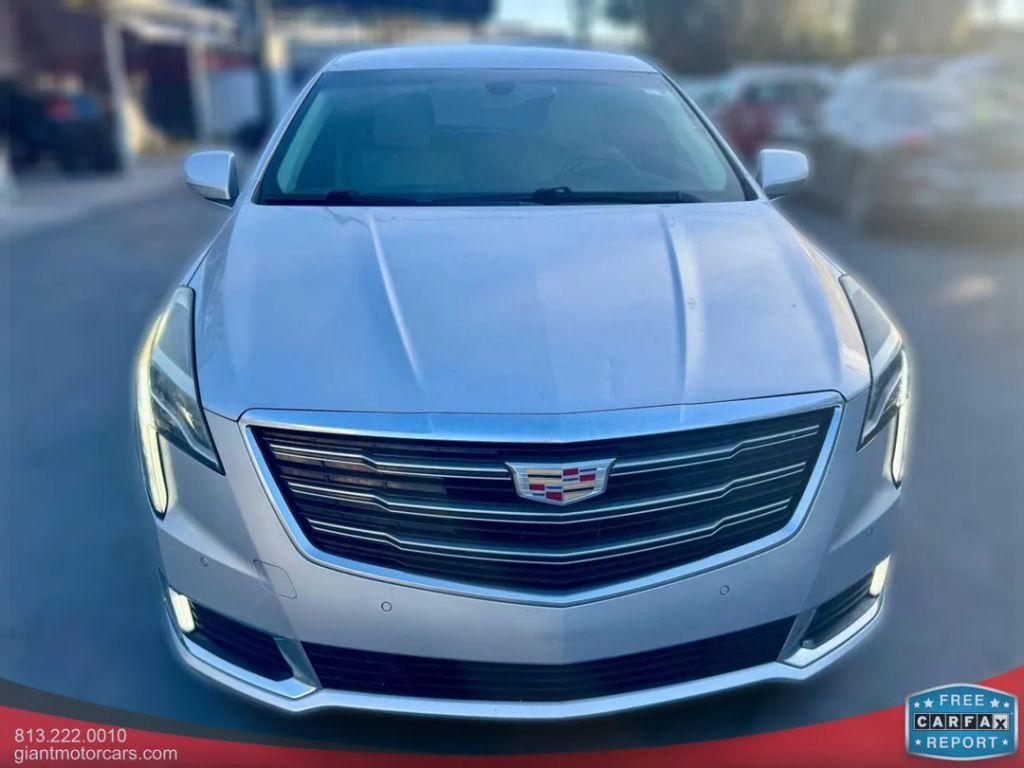 Cadillac Xts - Thumbnail 8
