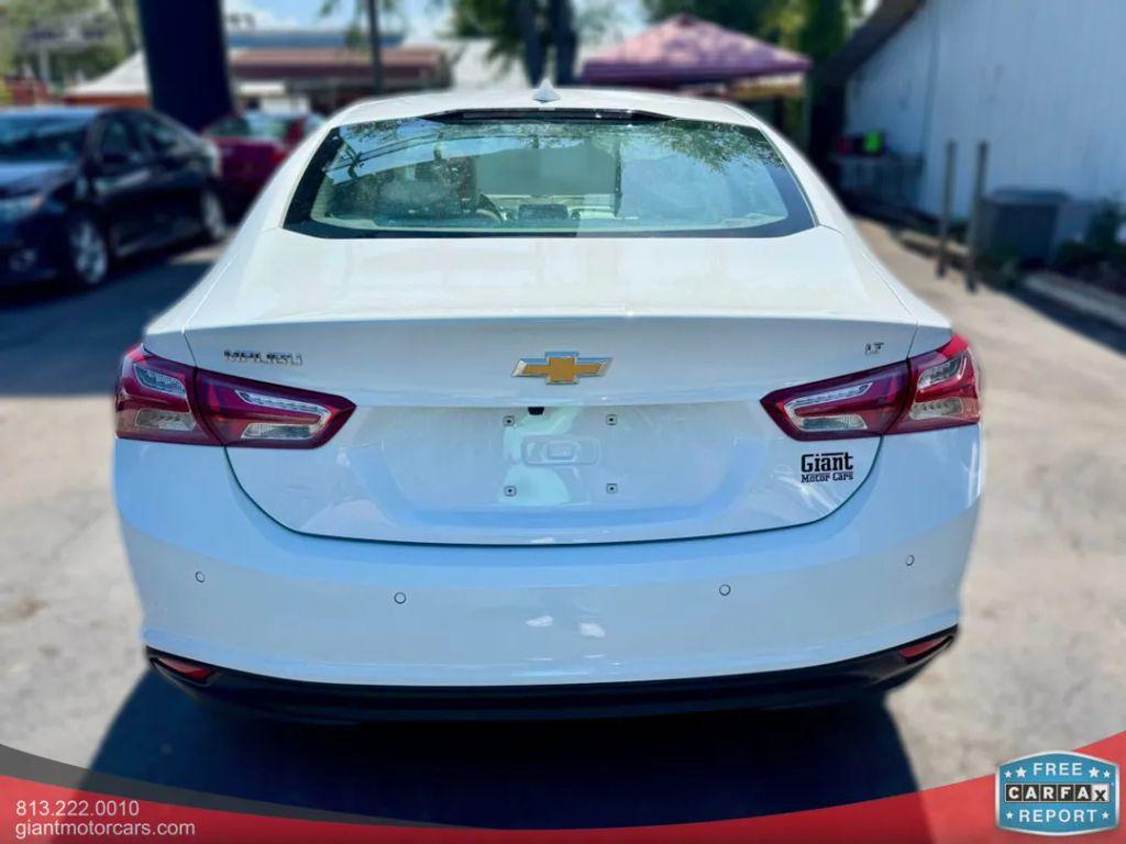 Chevrolet Malibu - Thumbnail 12