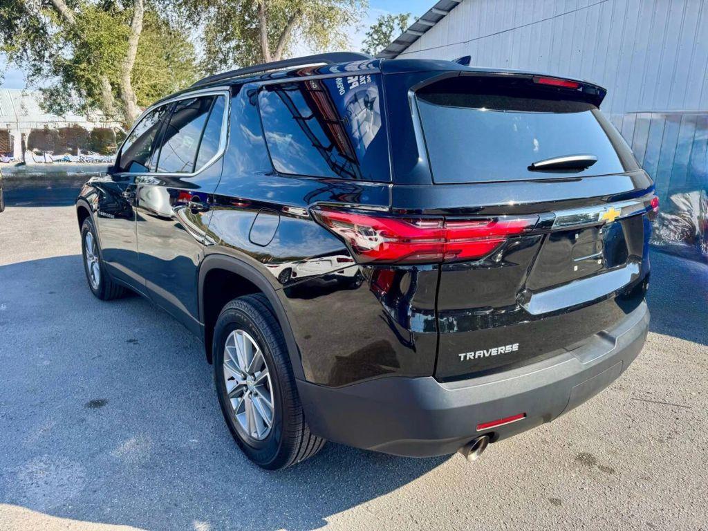 Chevrolet Traverse - Thumbnail 12