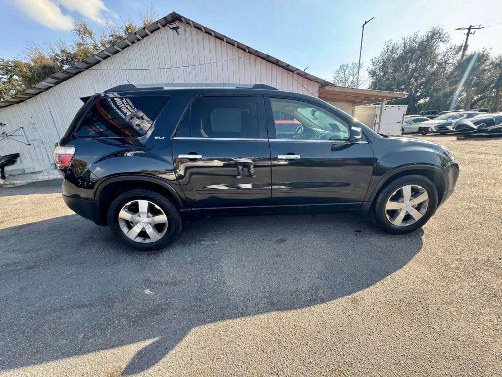 GMC Acadia - Thumbnail 13