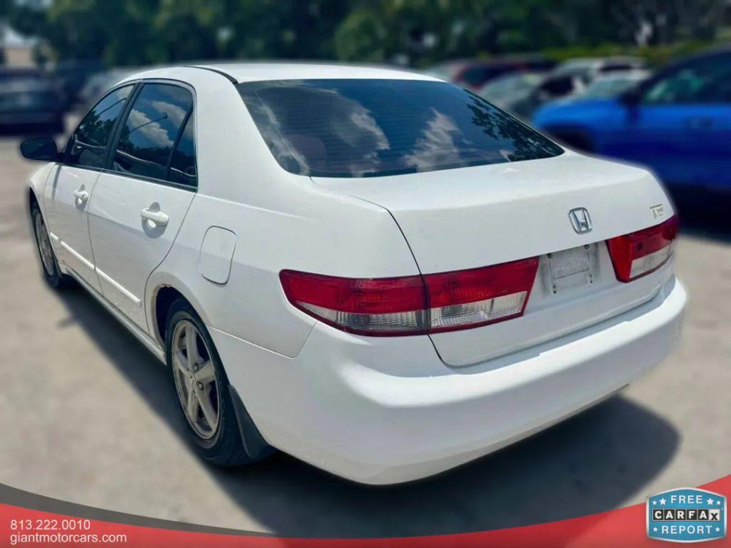 Honda Accord - Thumbnail 13