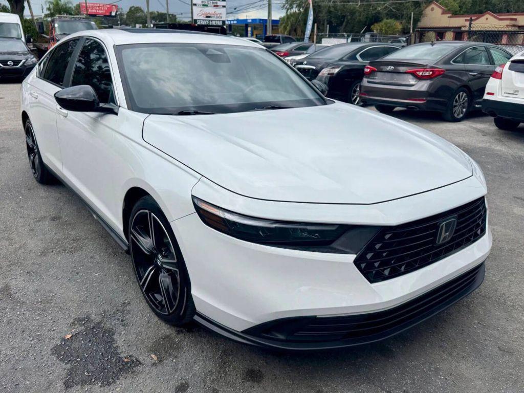 Honda Accord Hybrid - Thumbnail 19