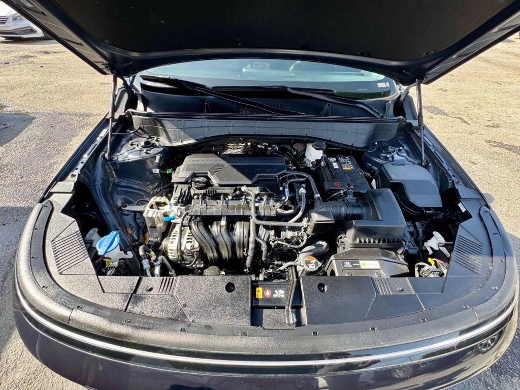 Hyundai Kona - Thumbnail 2