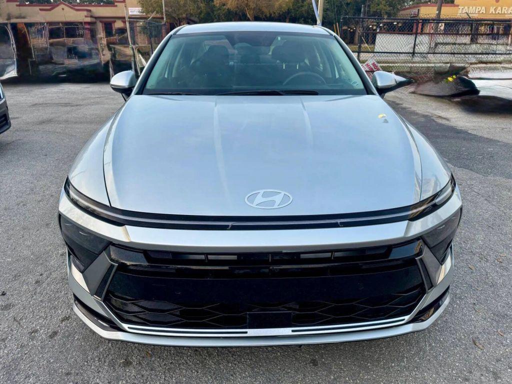 Hyundai Sonata - Thumbnail 18