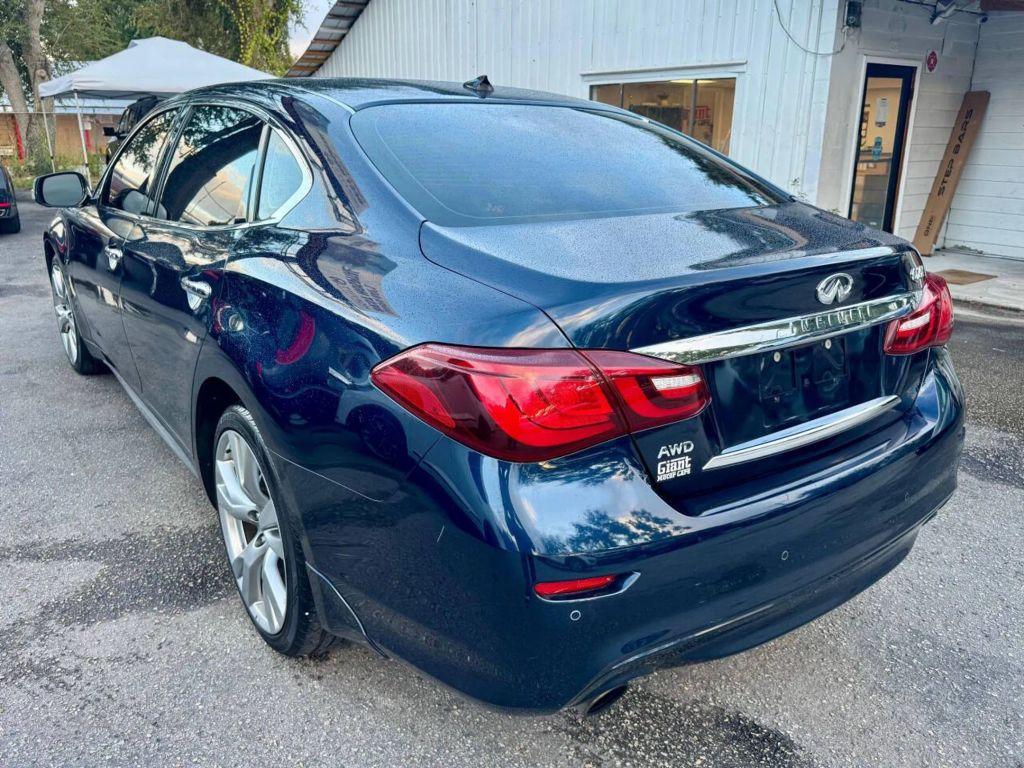 Infiniti Q70 - Thumbnail 20