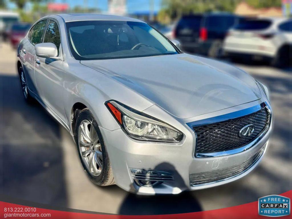 Infiniti Q70 - Thumbnail 9