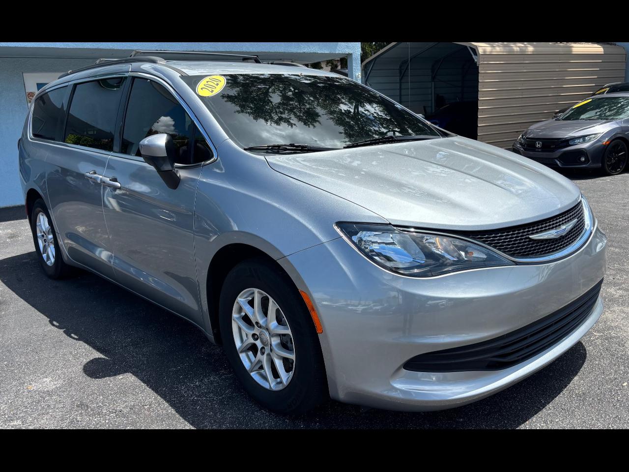 Chrysler Voyager - View 1