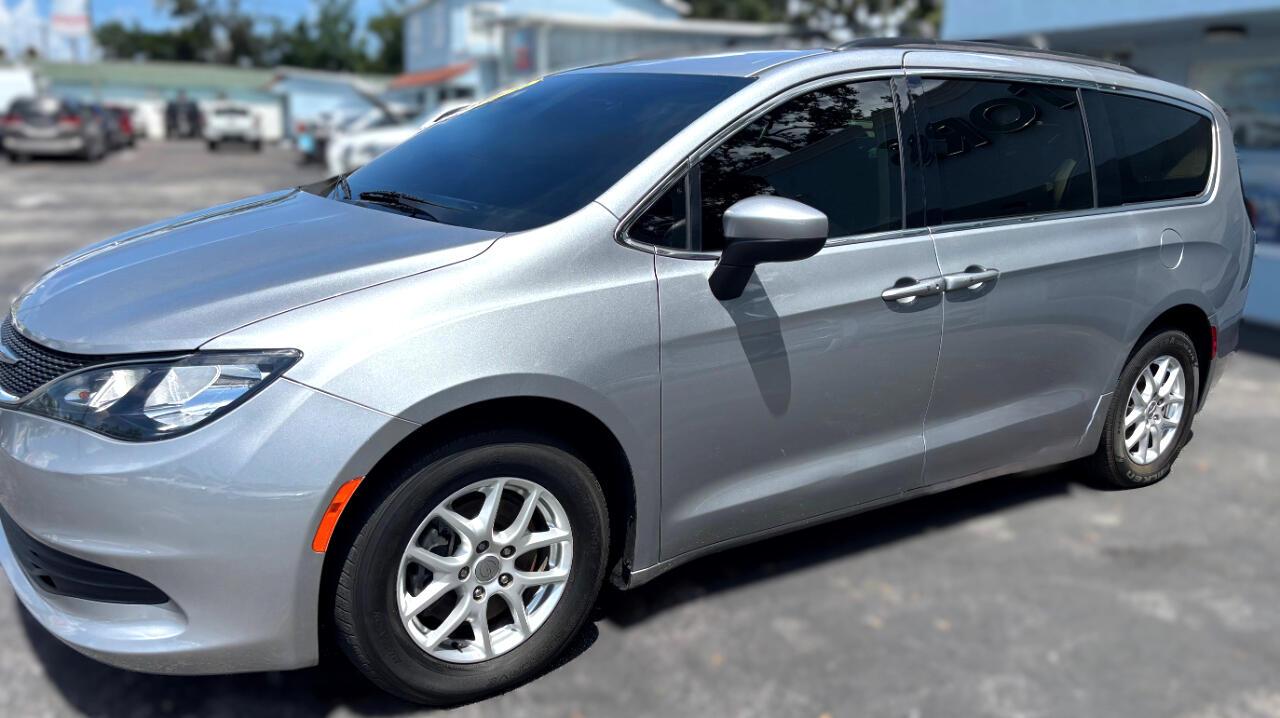 Chrysler Voyager - Thumbnail 4