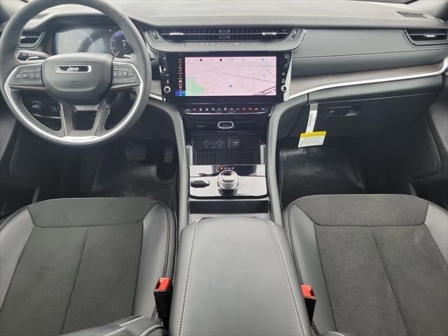 Jeep Grand Cherokee Laredo Altitude 4X4 - Thumbnail 14