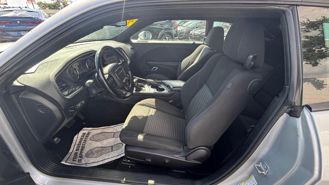 Dodge Challenger - Thumbnail 7