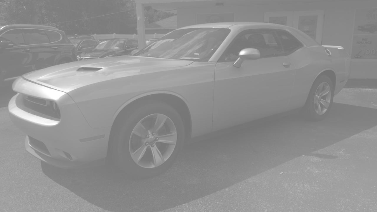 Dodge Challenger - Thumbnail 4
