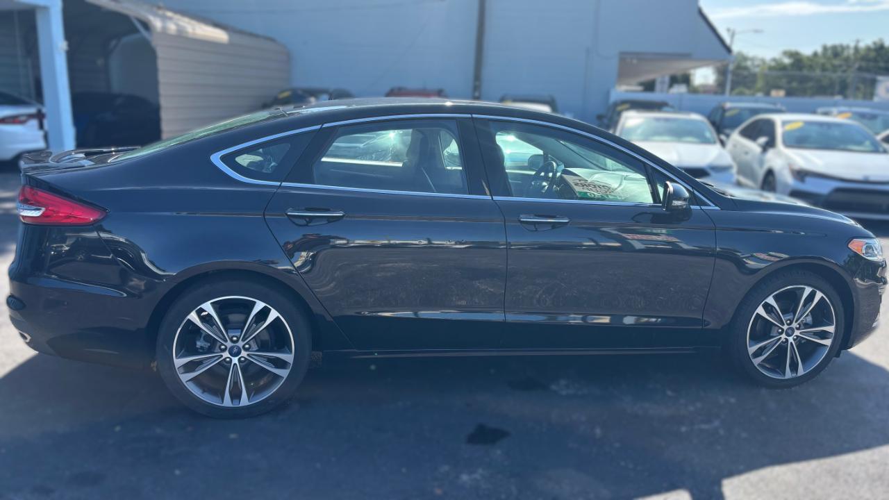 Ford Fusion - Thumbnail 7