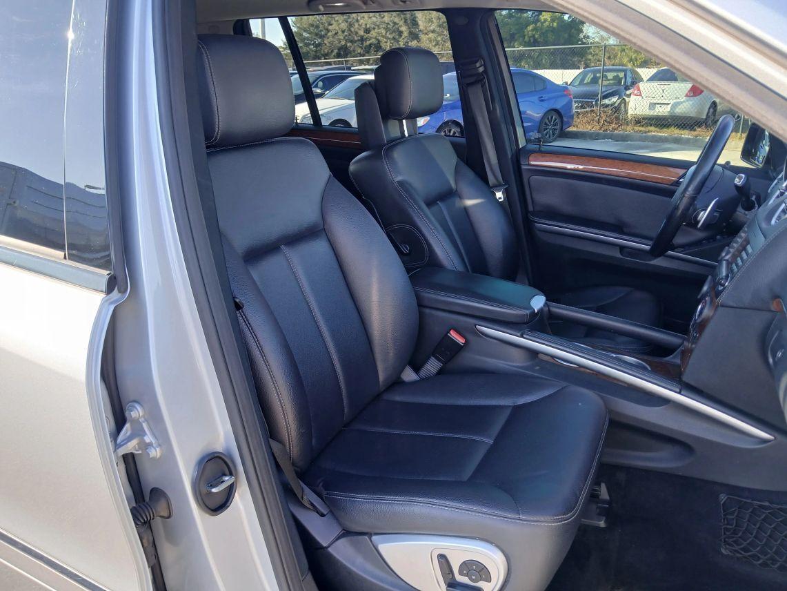 Mercedes-Benz GL-Class - Thumbnail 19