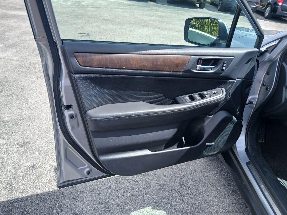 Subaru Outback - Thumbnail 12