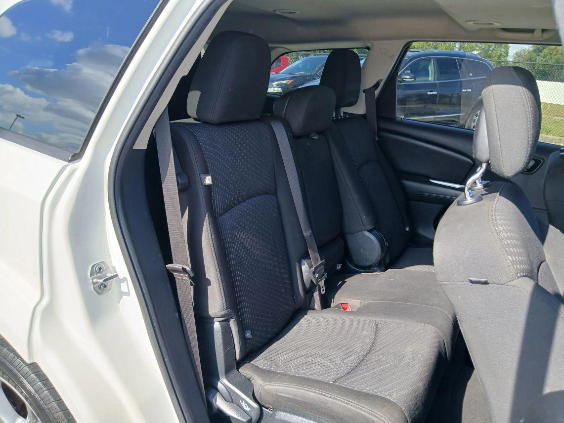 Dodge Journey - Thumbnail 16