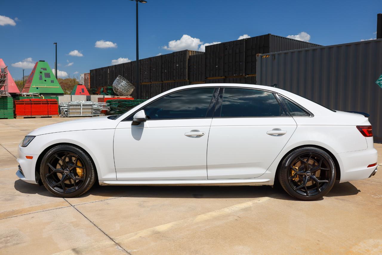 Audi A42.0T Quattro Premium Sedan 4 Dr - Thumbnail 3