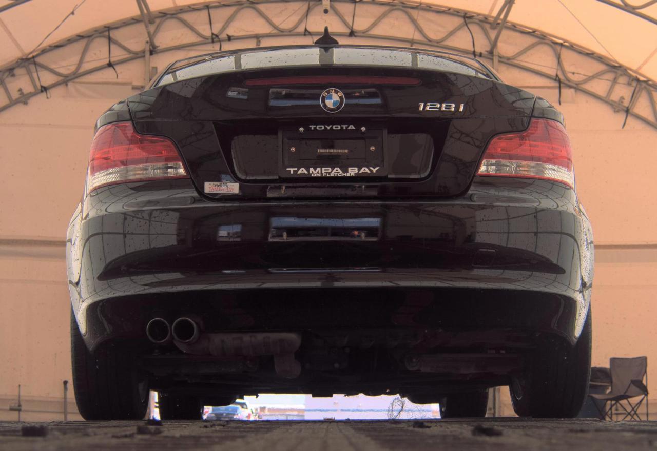 BMW 128I1-Series 2Dr Coupe - Thumbnail 4