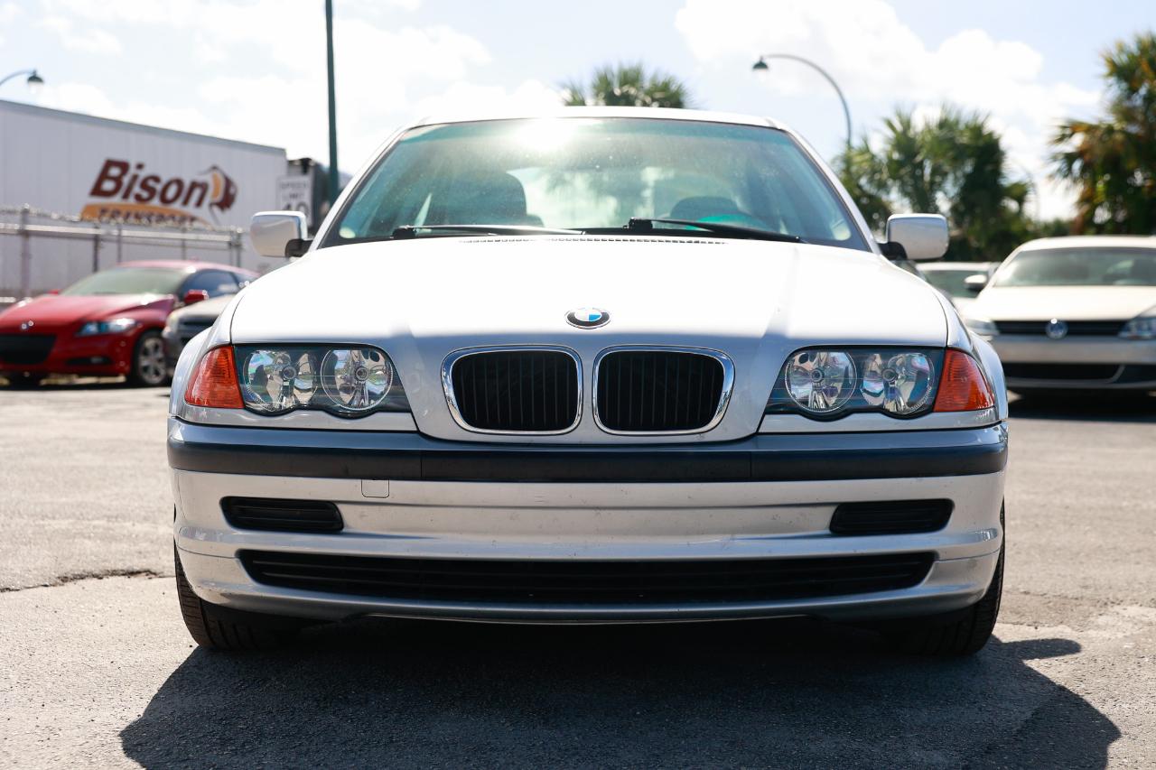 BMW 323I4Dr Sedan - Thumbnail 17