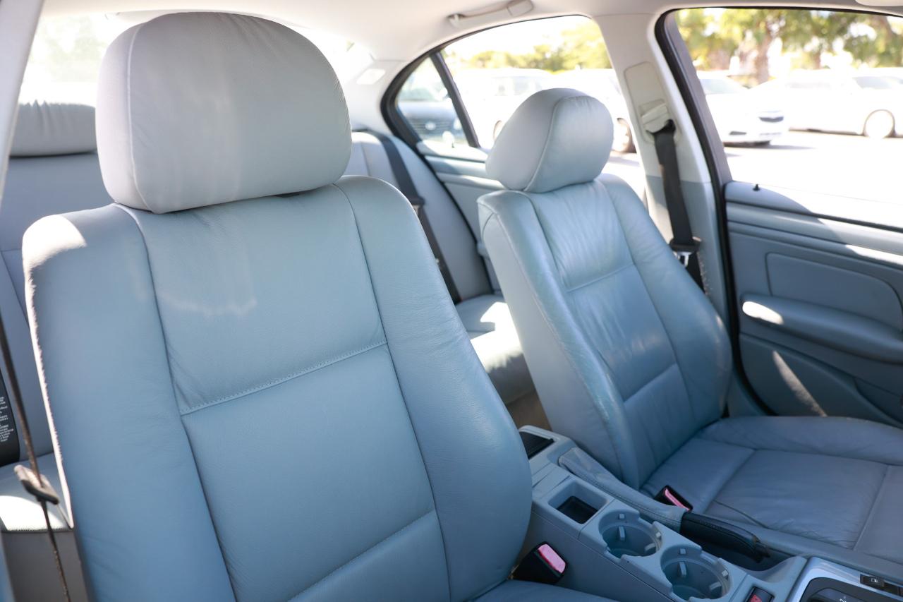 BMW 323I4Dr Sedan - Thumbnail 18