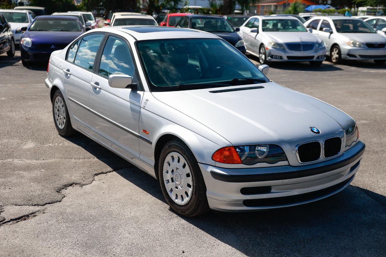 BMW 323I4Dr Sedan - Thumbnail 15