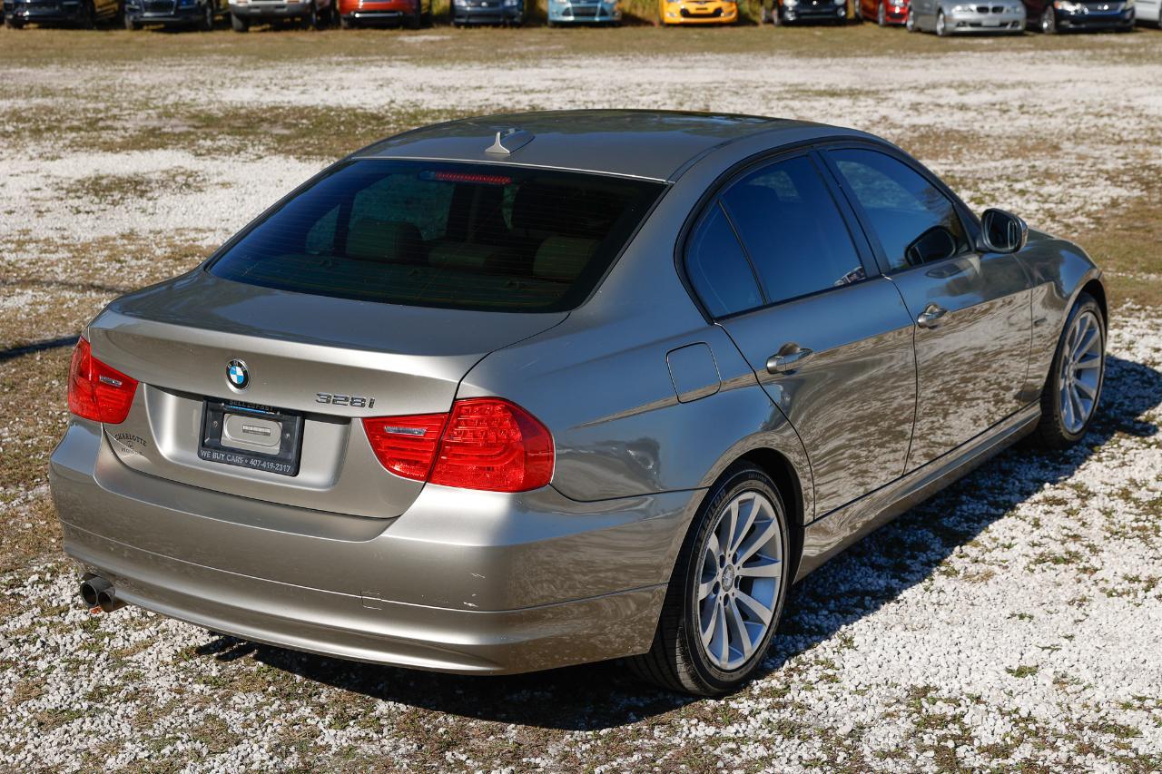 BMW 328I4Dr Sedan - Thumbnail 11